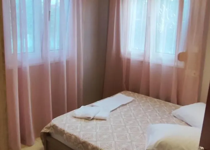 Heaven House בית נופש *